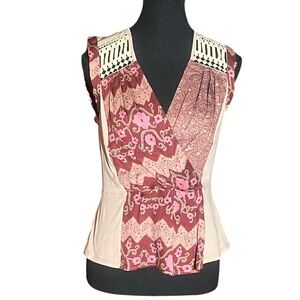 ANTHROPOLOGIE TINY MAROON PINK COTTON CROSS WRAP FLORAL BLOUSE VEST EXC COND XS